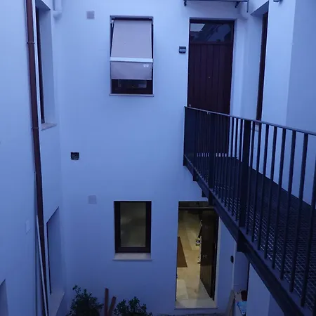 Casa Dali Апартаменты *